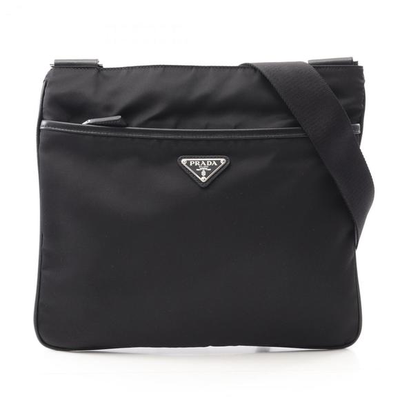 PRADA Black Leather Saffiano Shoulder Bag - Picture 1 of 8